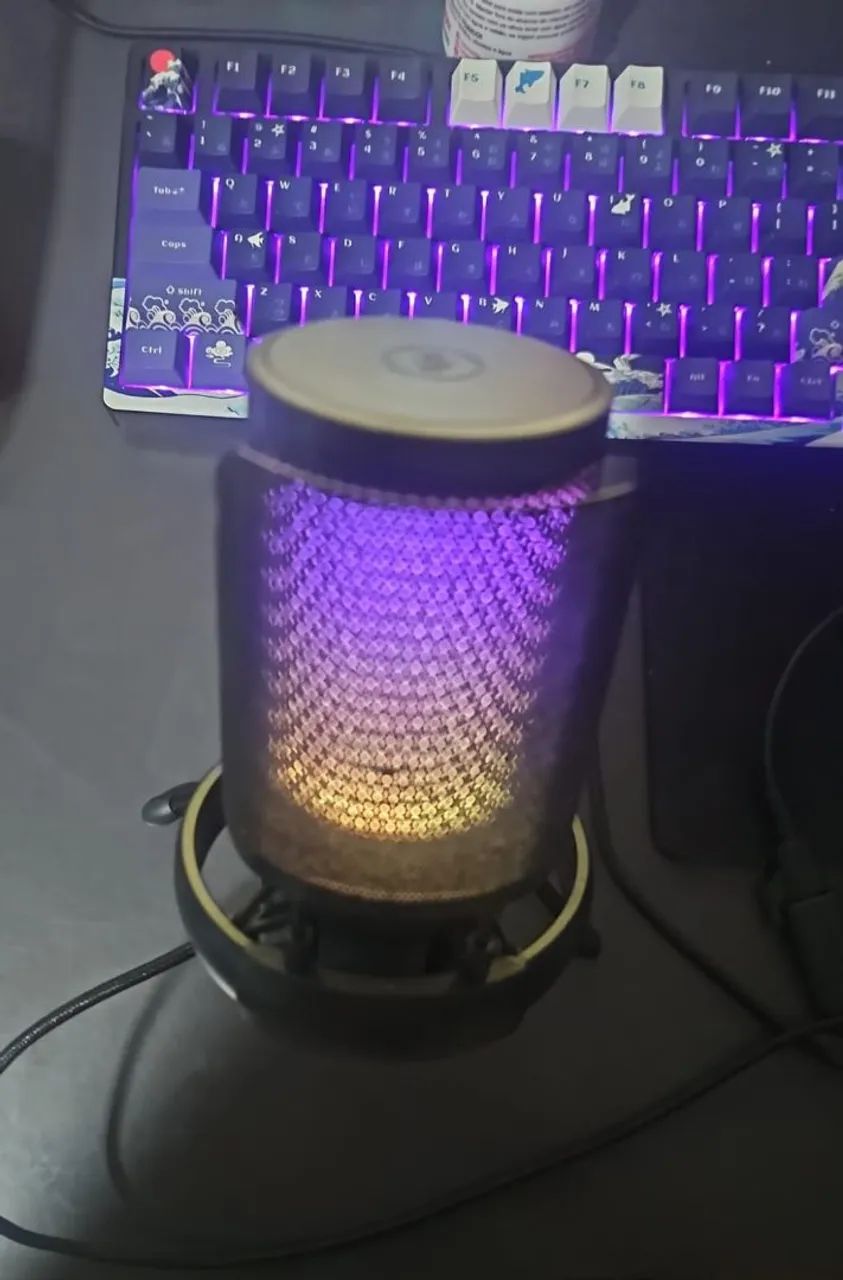 Microfone de mesa gamer 