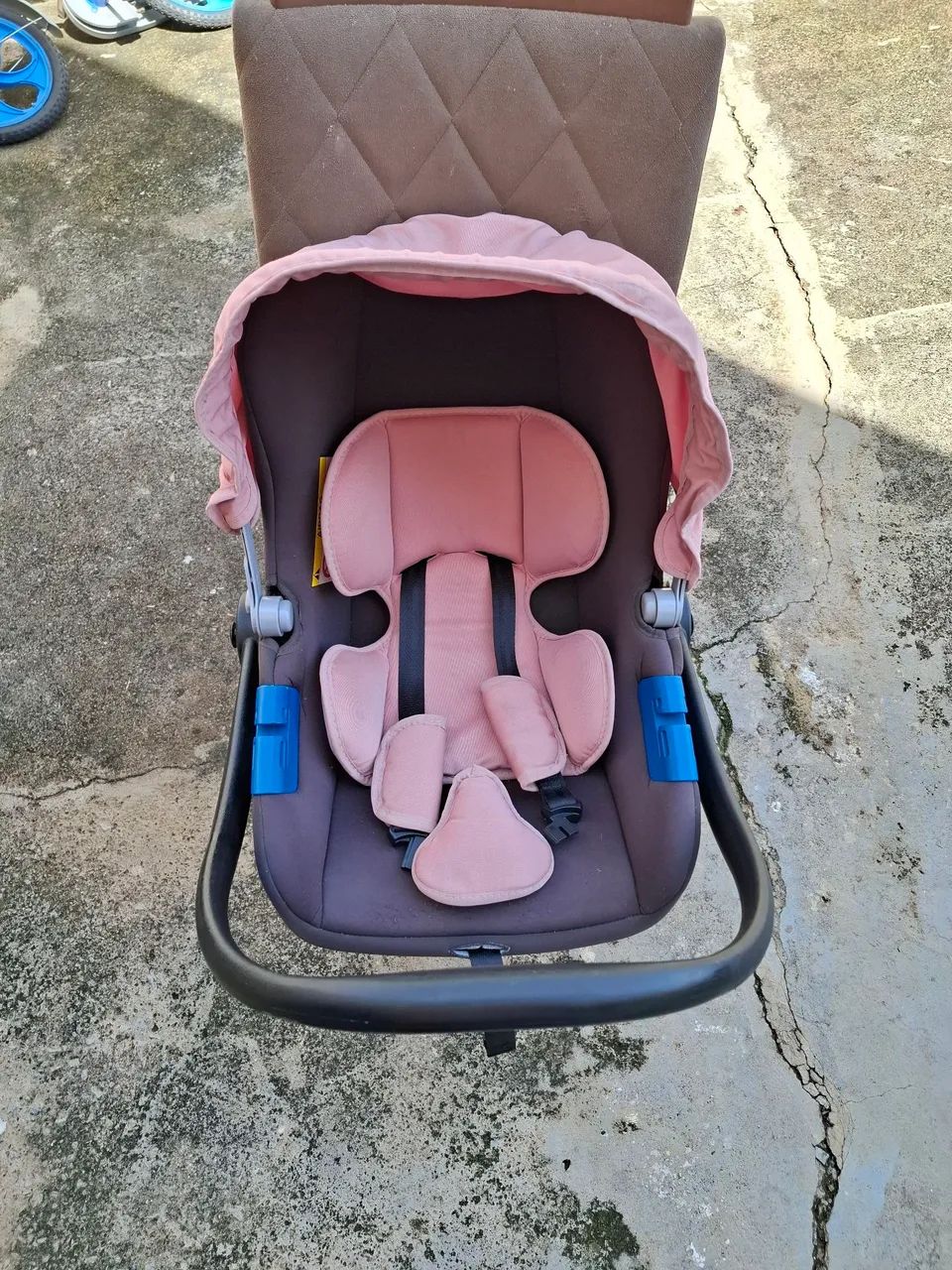 Carrinho de Bebê Burigotto - Rosa e Cinza - Foto 4