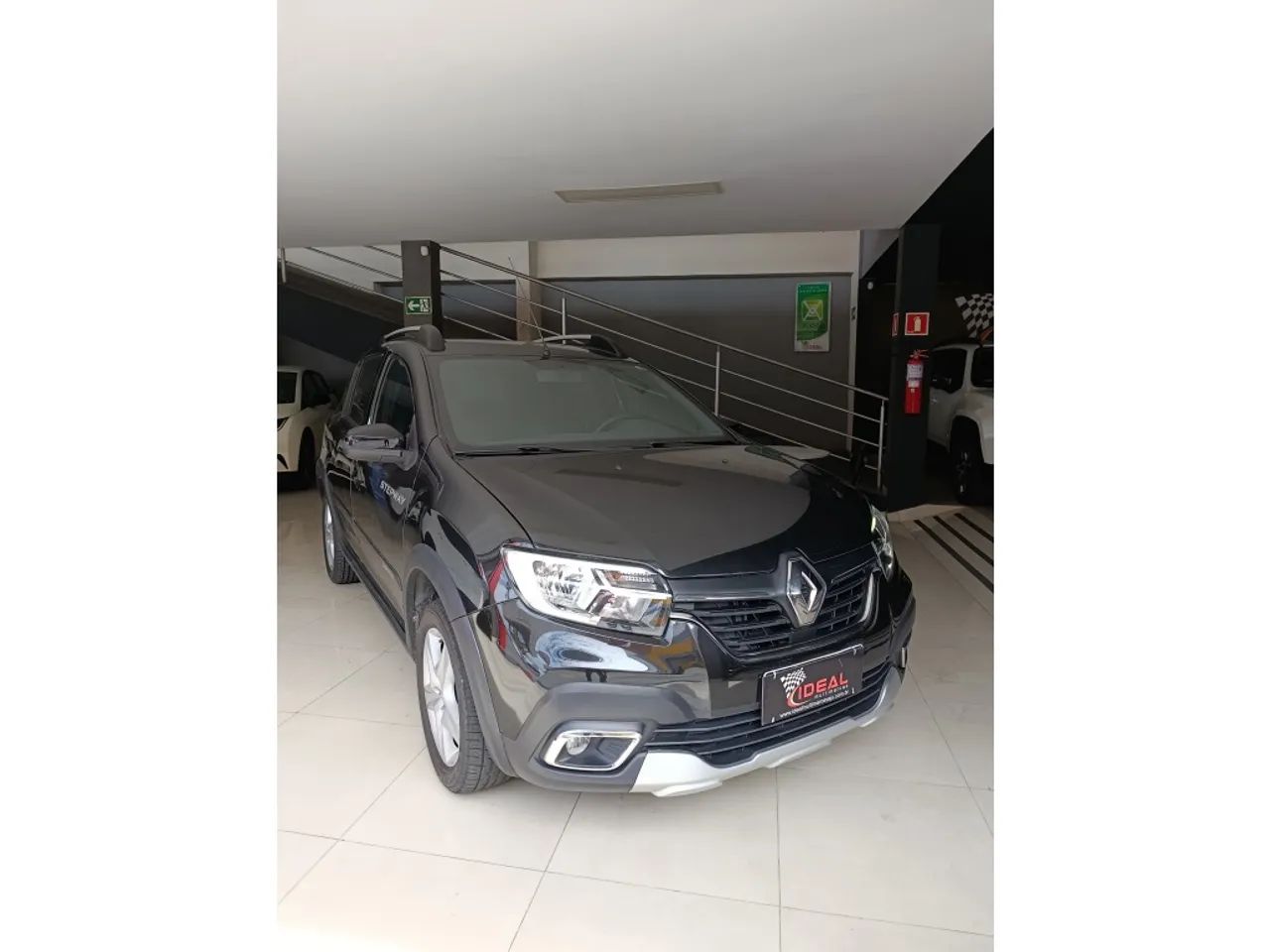 Renault Stepway Zen Flex 1.6 16V Mec. 2023 - Foto 2