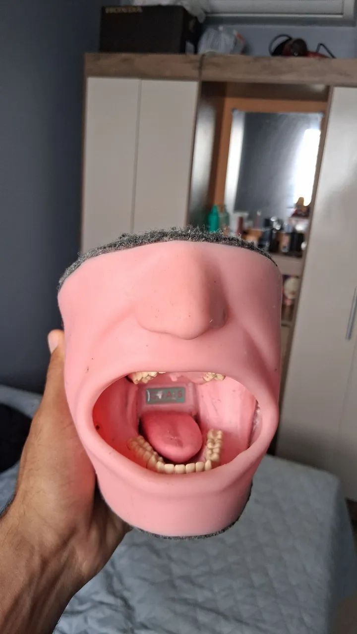 Vendo manequim de Anestesiologia