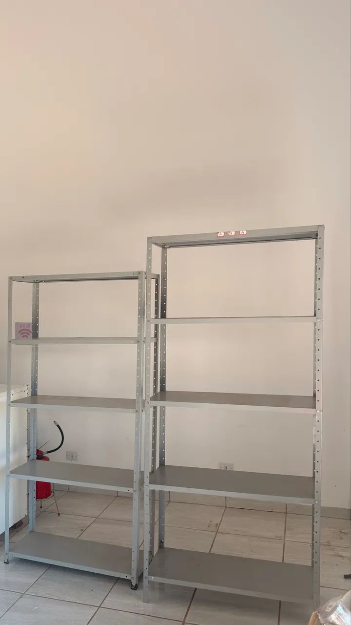 2 prateleiras ferro - Foto 2