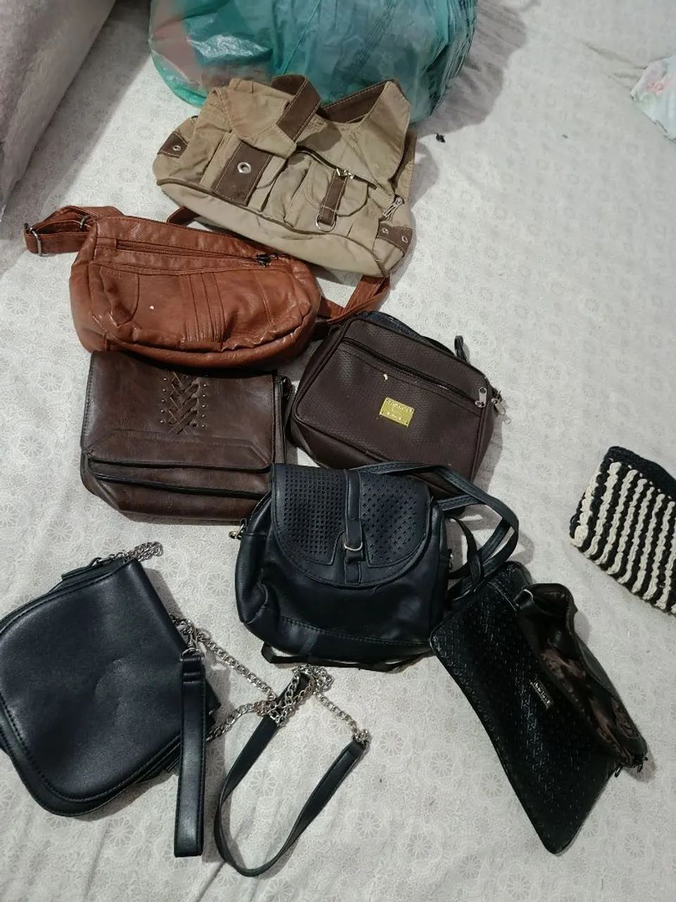 Roupas, Calçados e outros - Foto 3