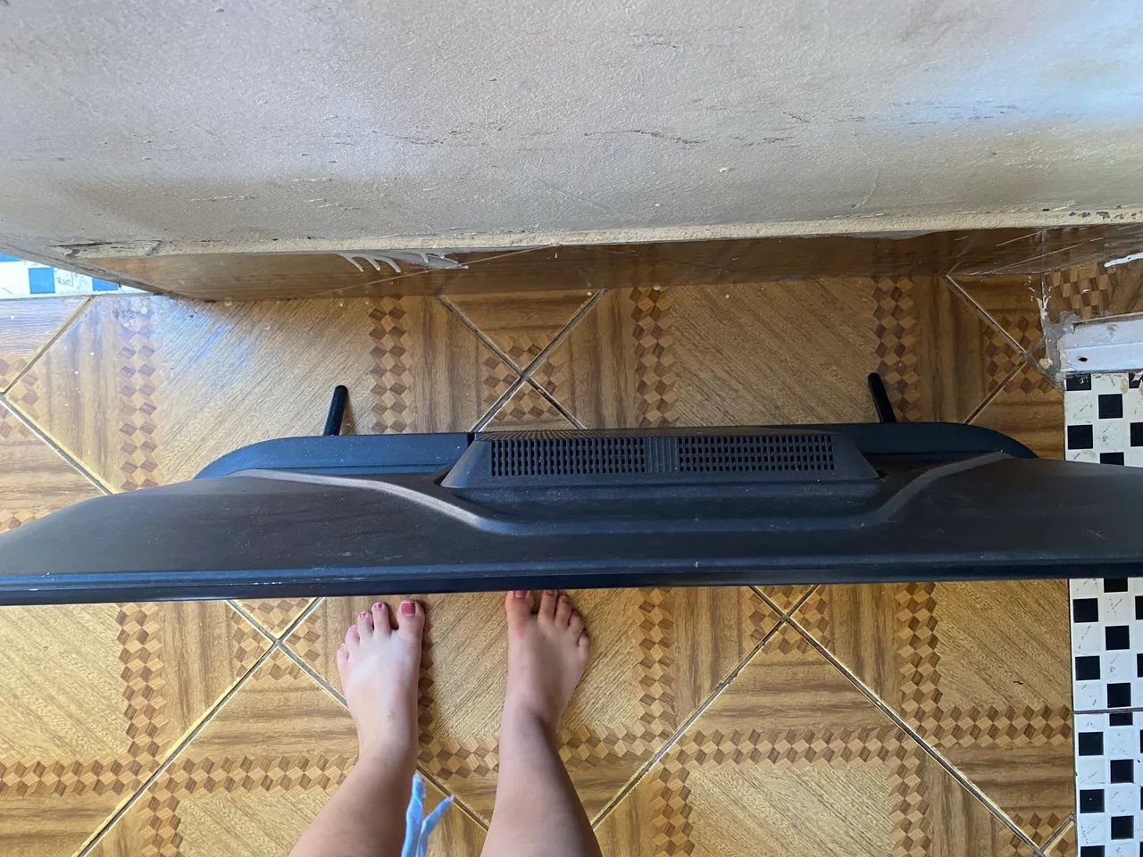 Vendo tv só com a tela quebrada  - Foto 2