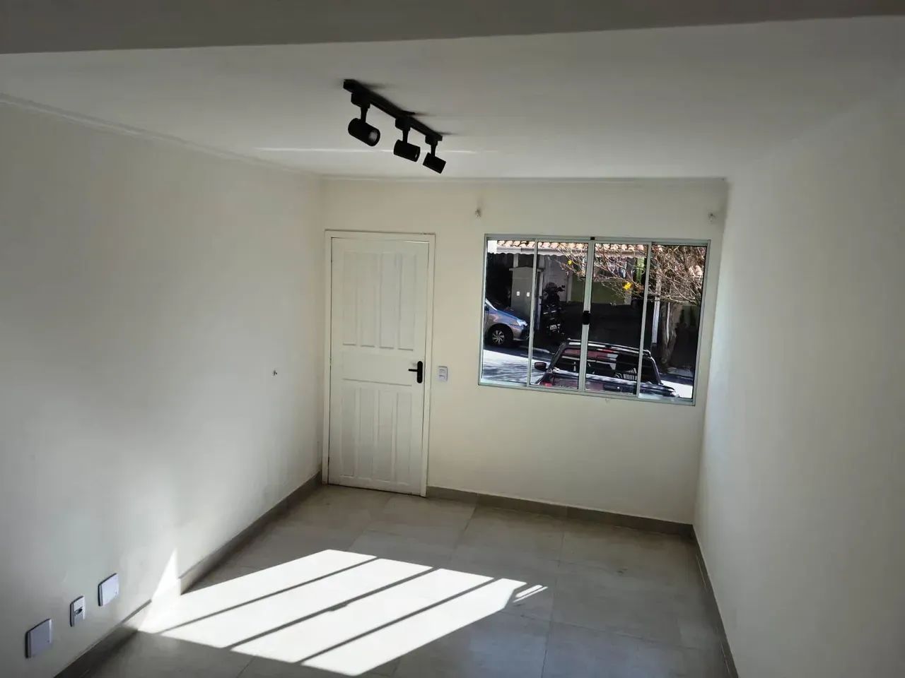 Excelente sobrado com 60 m2 com 2 quartos em Granja Viana - Cotia - SP - Foto 4