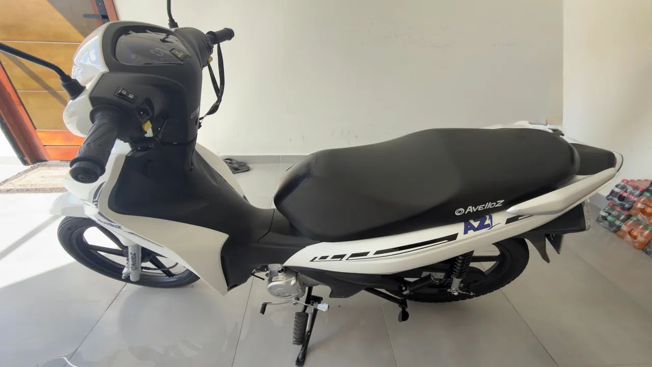 Moto Aveloz AZ1 com 2.000km  - Foto 5