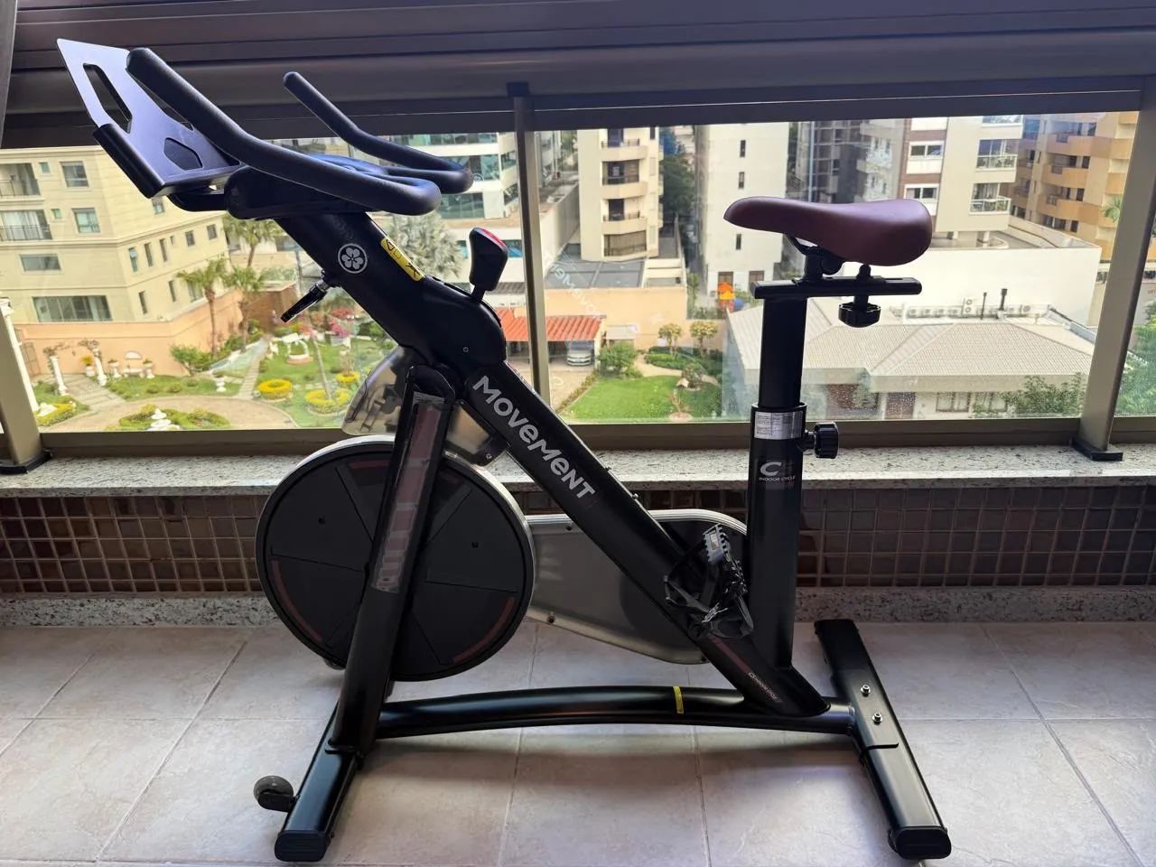 Bicicleta Indoor Cycle C5 Moviment 