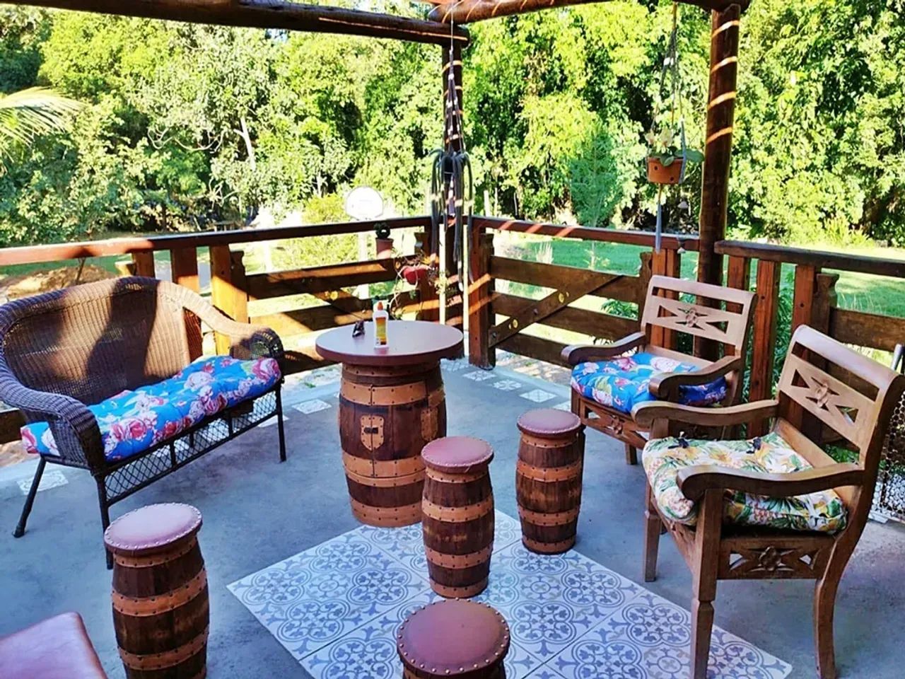 SÍTIO ECOLÓGICO COM CASA NA BEIRA DO RIO