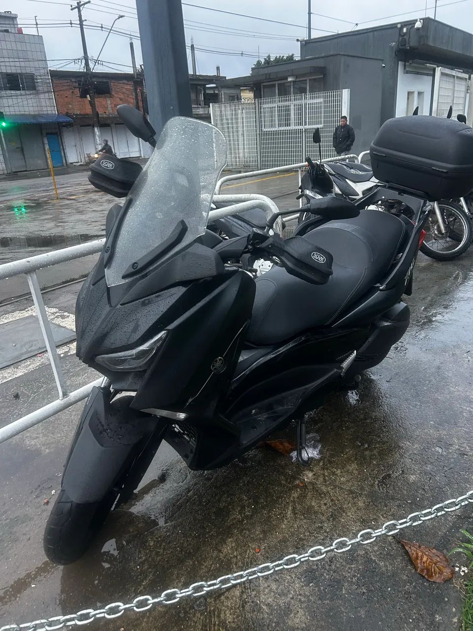 XMAX - Foto 4