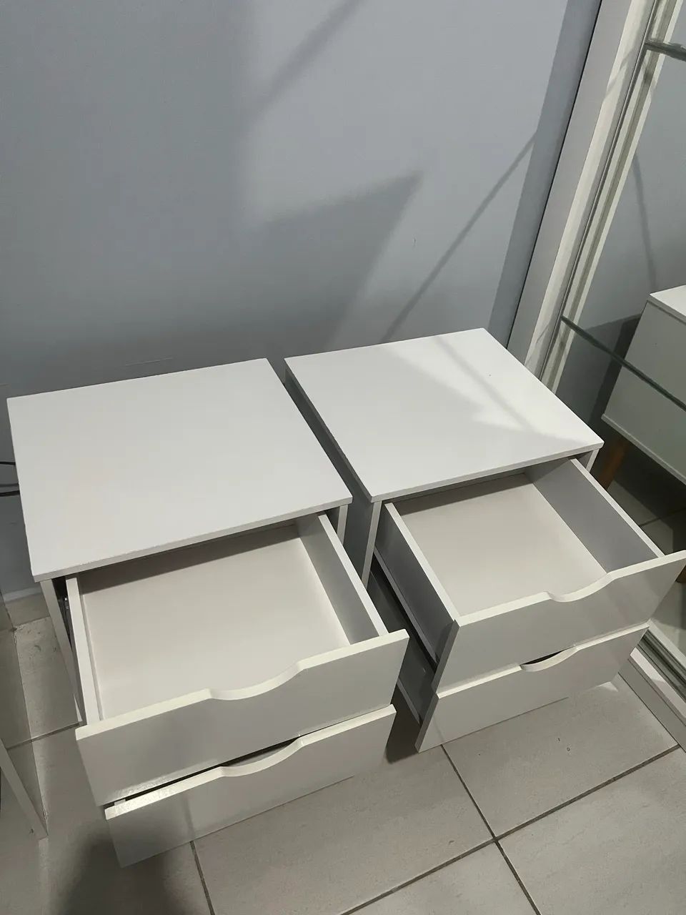 Mesa de cabeceira 