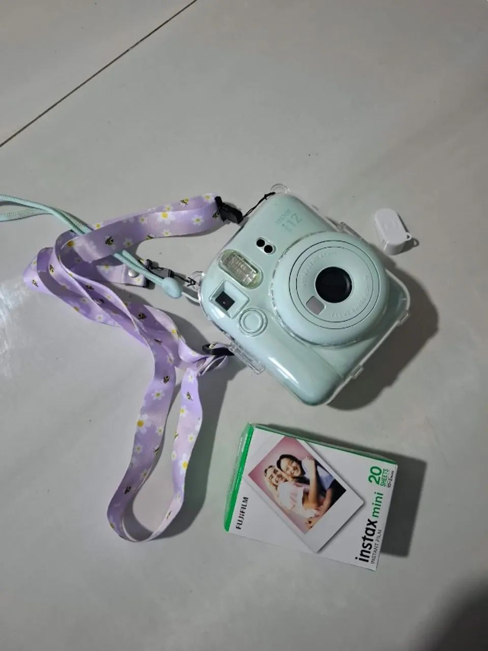 Câmera Instantânea Instax Mini 12 