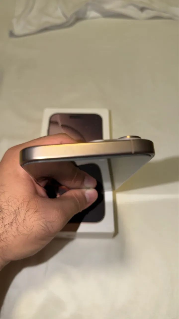 iPhone 16 Pro Max Desert  - Foto 3