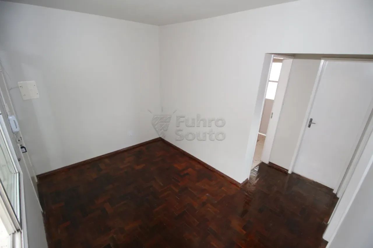Excelente Oportunidade! Apartamento Padrão com 2 dormitórios - Foto 4