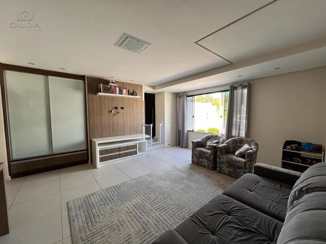 Imponente Casa à Venda no Centro de Içara - Foto 4
