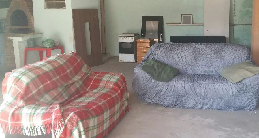 Predio composto de 7 casas geminadas e salao de 360 metros - Foto 5