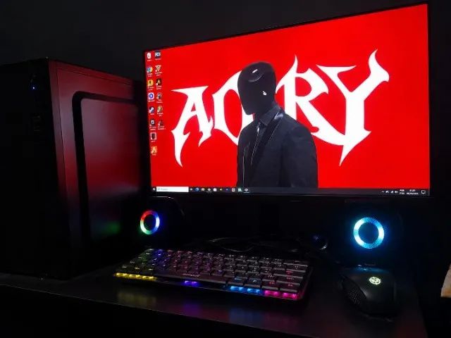 PC COMPLETO + MESA ( NOVO NA GARANTIA )