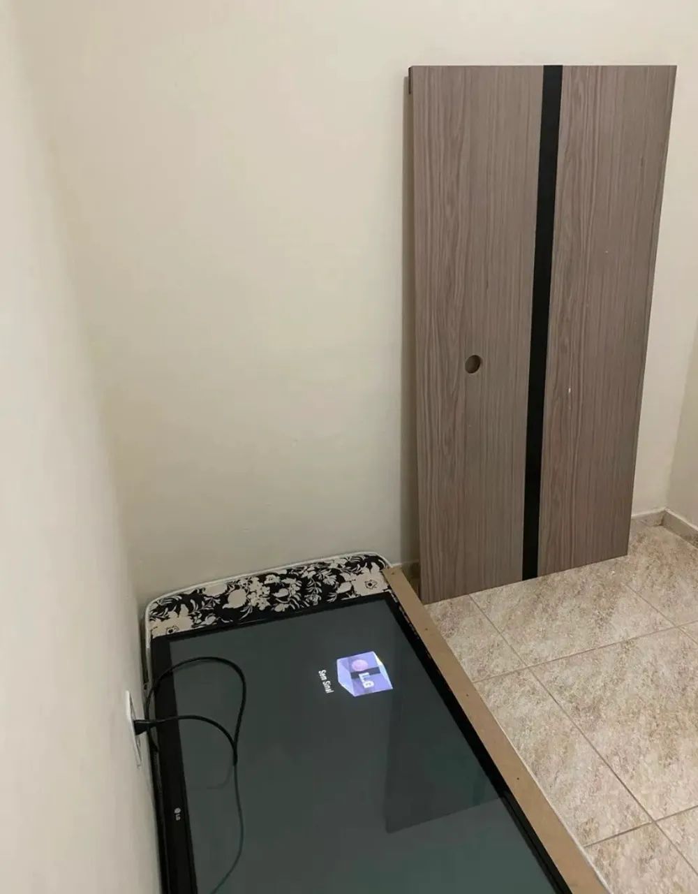 TV LG 50 POLEGADAS (NÃO É SMART) - Foto 2