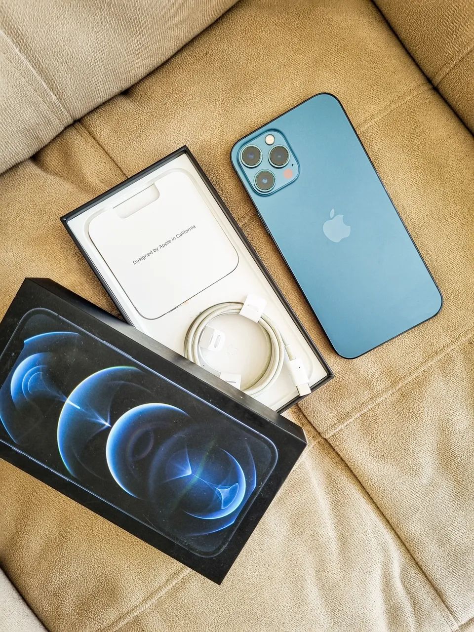 IPhone 12 Pro Max 256gb - Perfeito