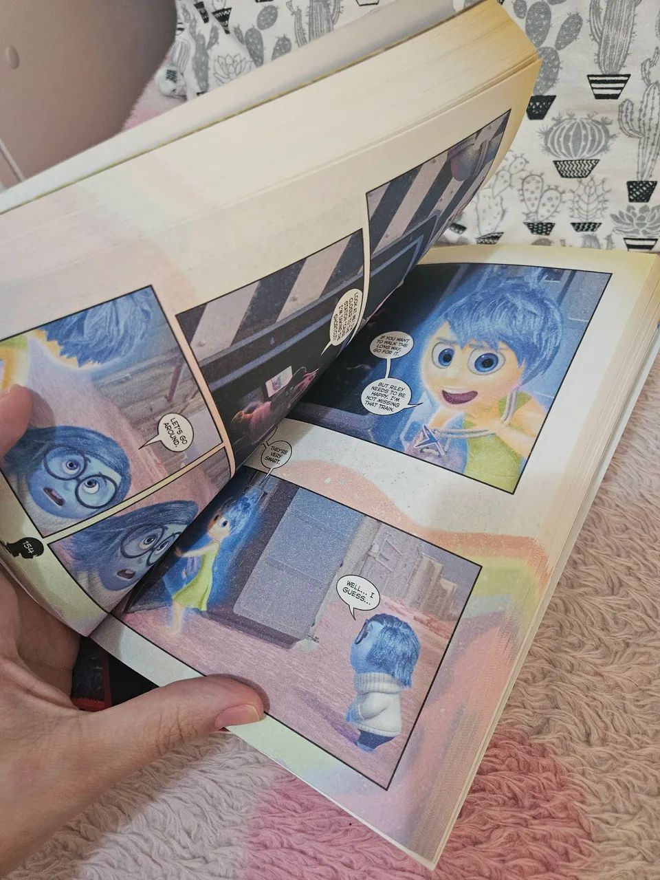 3 livros História Cinematográfica em imagens - Big Hero 6, Divertidamente e Coco - Foto 3