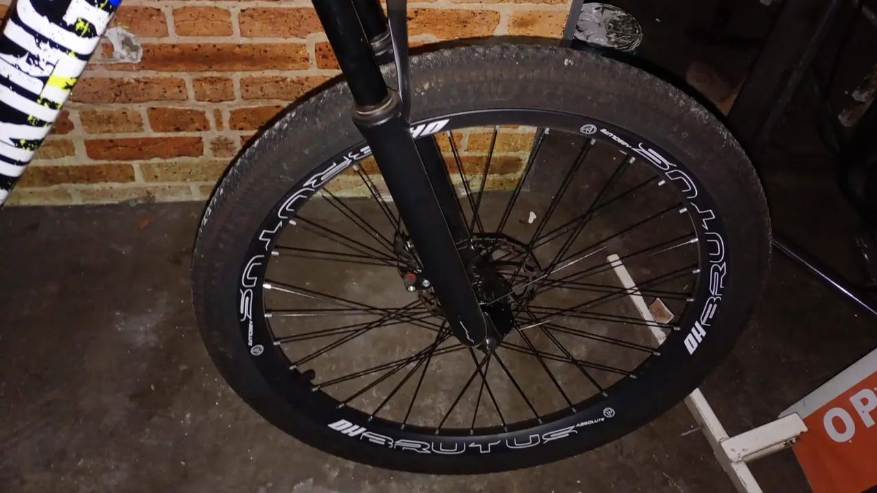 Vende se uma bicicleta  - Foto 5