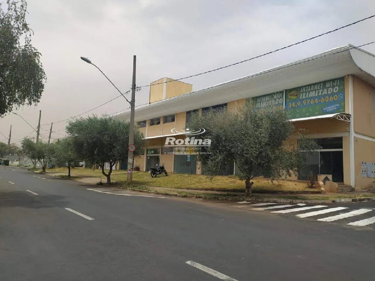 Loja para alugar, Granada - Uberlândia/MG - Rotina Imobiliária - Foto 2