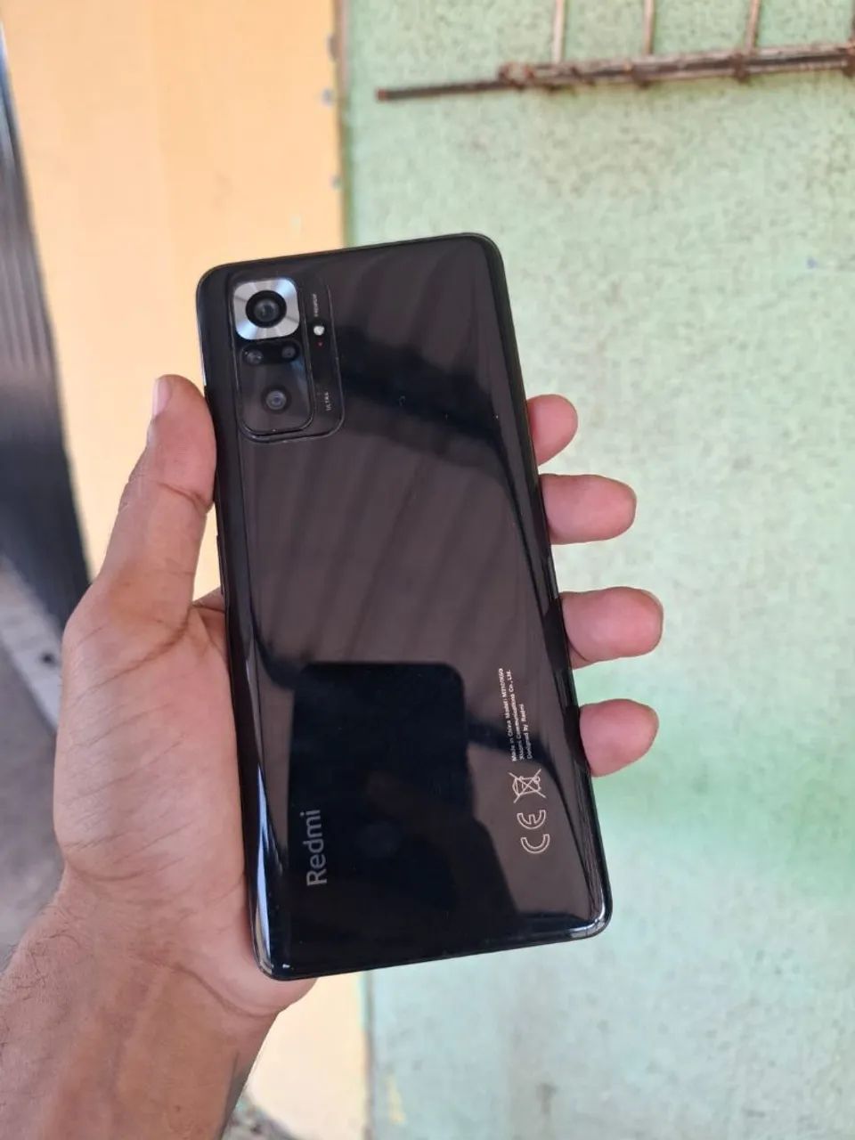 Troco redmi note 10 pro 5g novinho  - Foto 2