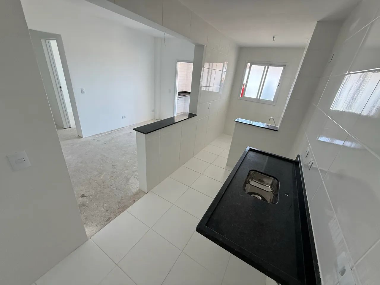 Apartamento 2 dormitórios vista mar Mongaguá - Foto 4