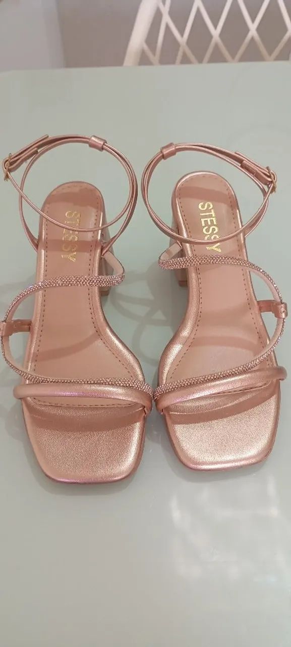 Sandália de salto  - Foto 5