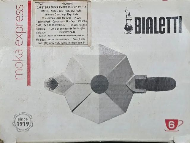 Bialetti Moka Express 6 xícaras preta