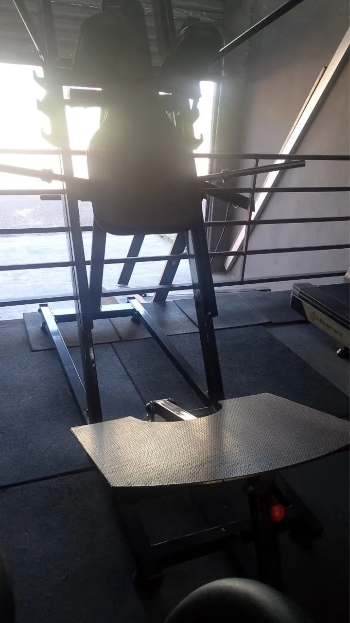 Aparelho de academia 10x690 avista aceito proposta  - Foto 2