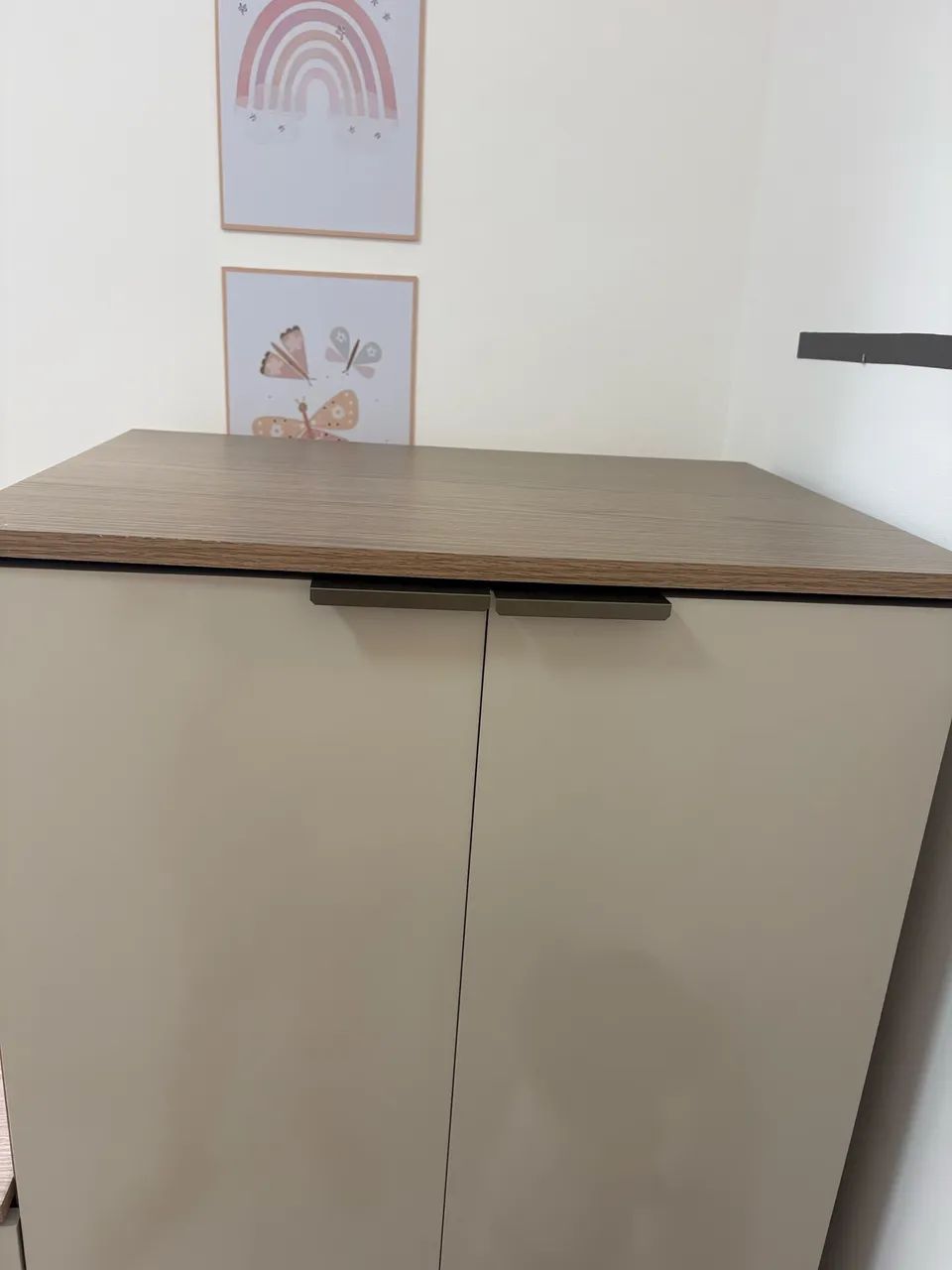 Cômoda muito conservada e espaçosa  - Foto 5