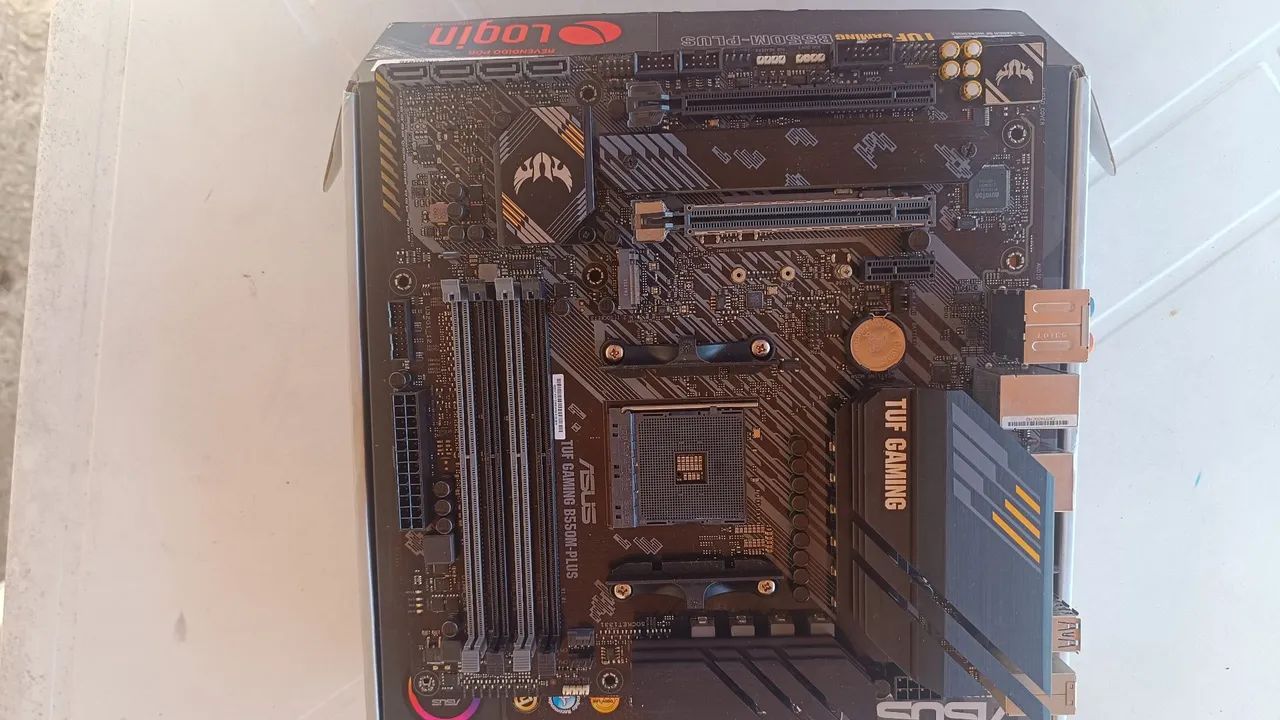 PLACA MÃE B550 ASUS TUF - Foto 4