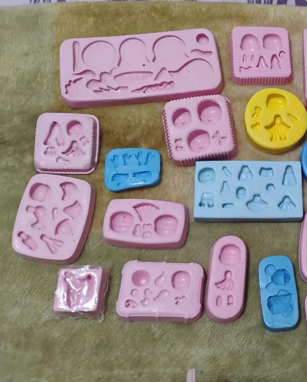 Moldes de silicone para biscuit  - Foto 2