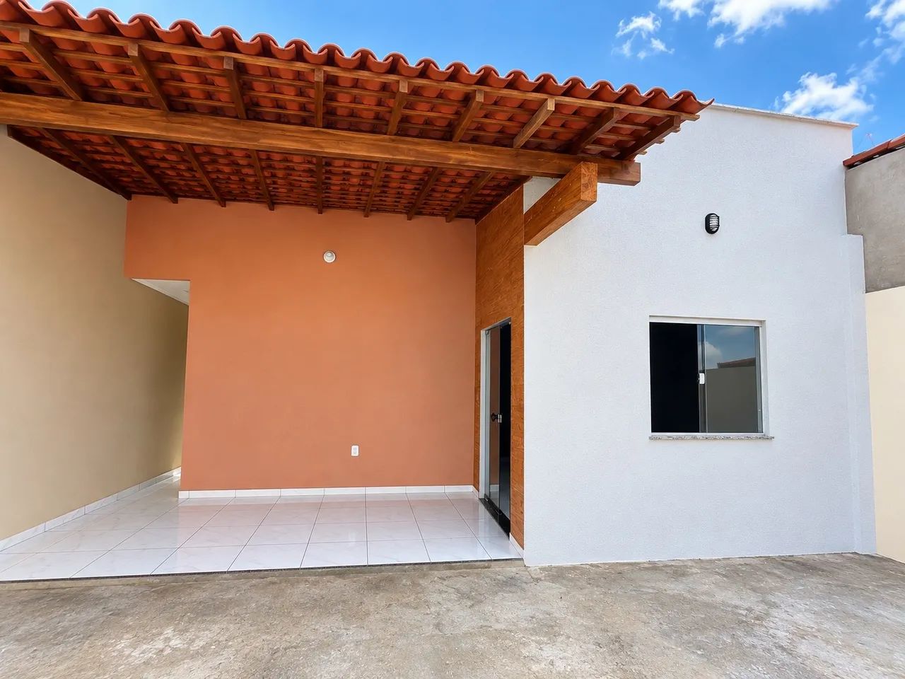 VENDO CASA JARDIM TURU