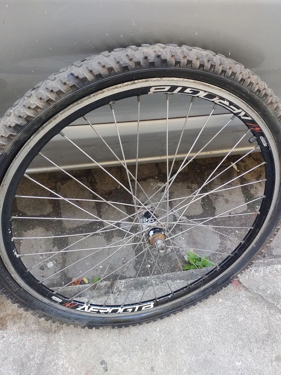 Aro 26 de bicicleta completo  - Foto 5