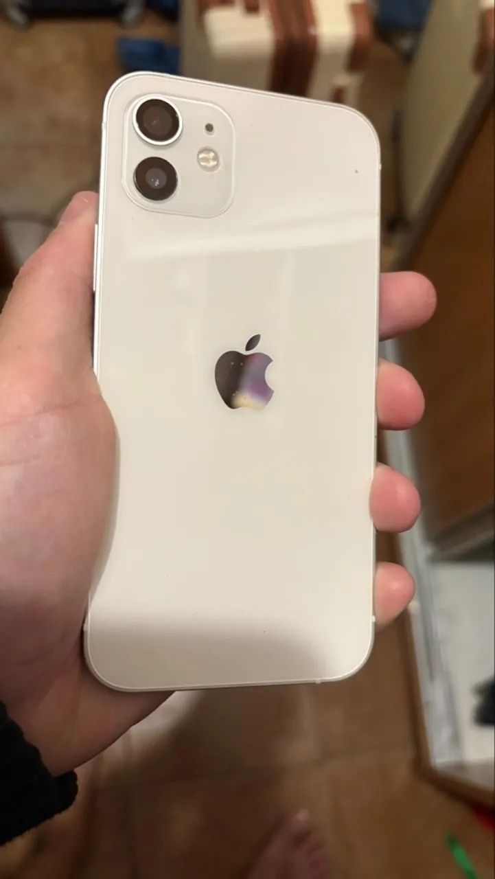 iPhone 12 Branco - Excelente Estado / Desbloqueado / Com Capinha - Foto 4