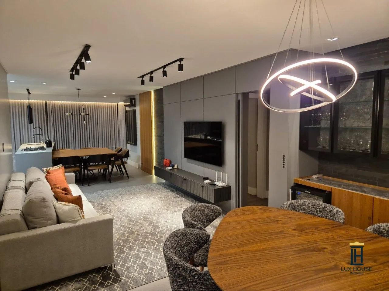 Sofisticação, conforto e infraestrutura completa em Jurerê Internacional - Foto 2