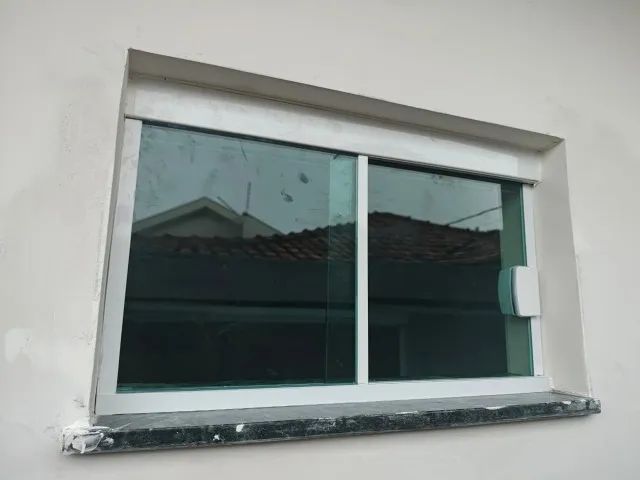 Istalacao e manutencao de vidros
