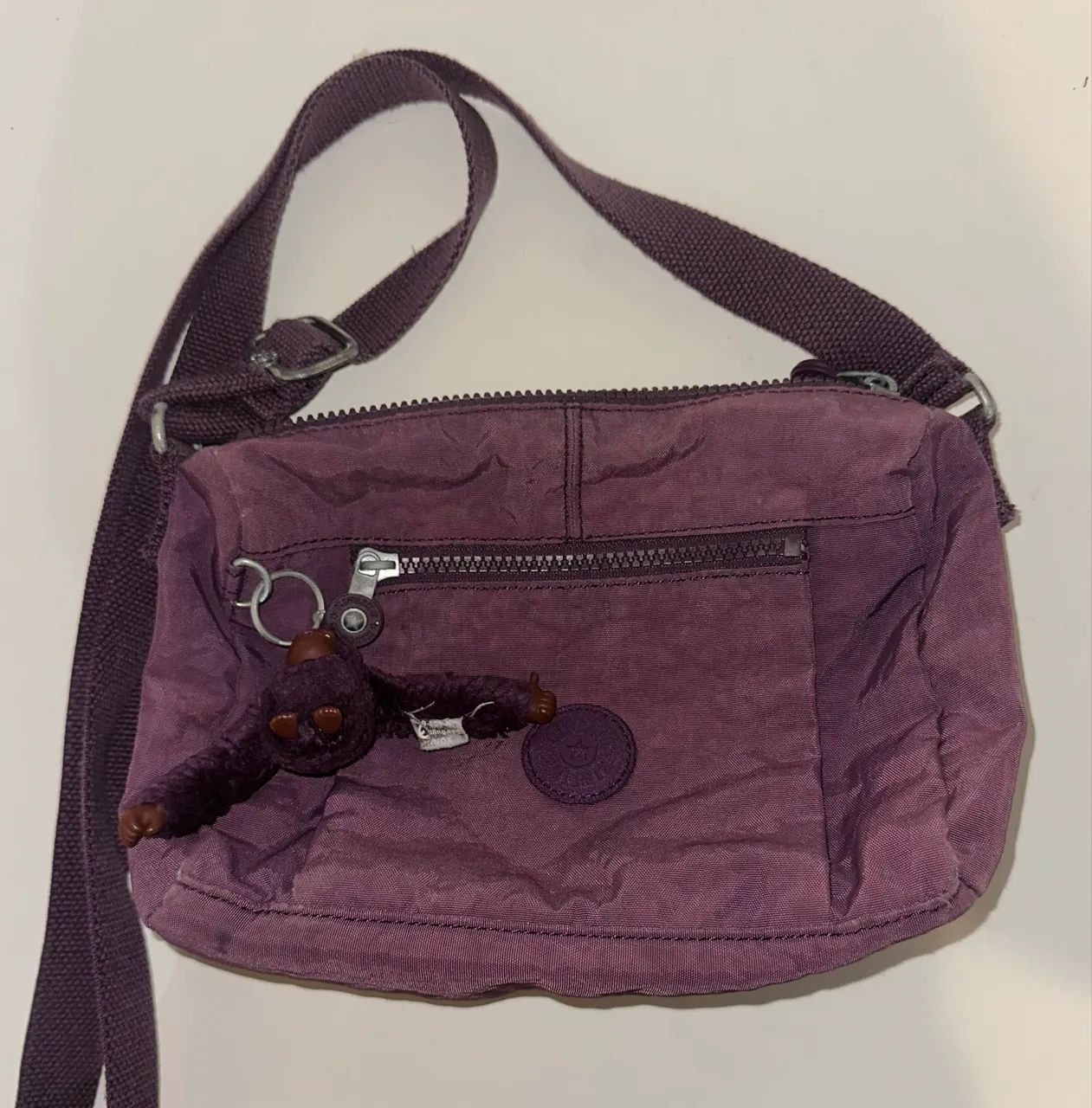 Bolsa kipling roxa 