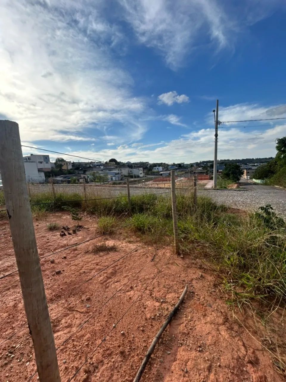 Lote de esquina 250 m² bairro Davanuze - Divinópolis - Foto 2