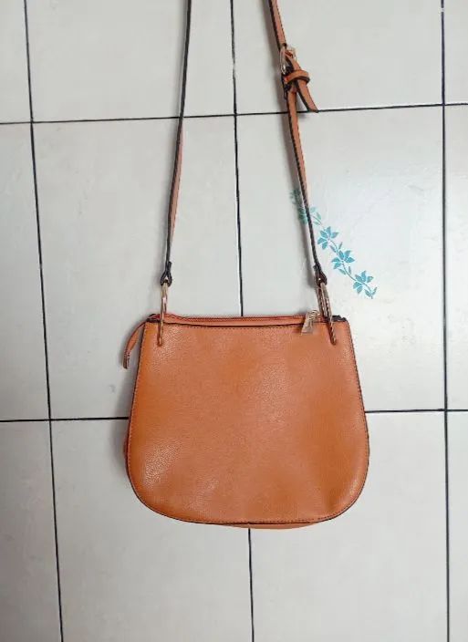 Bolsa  feminina marrom  - Foto 2