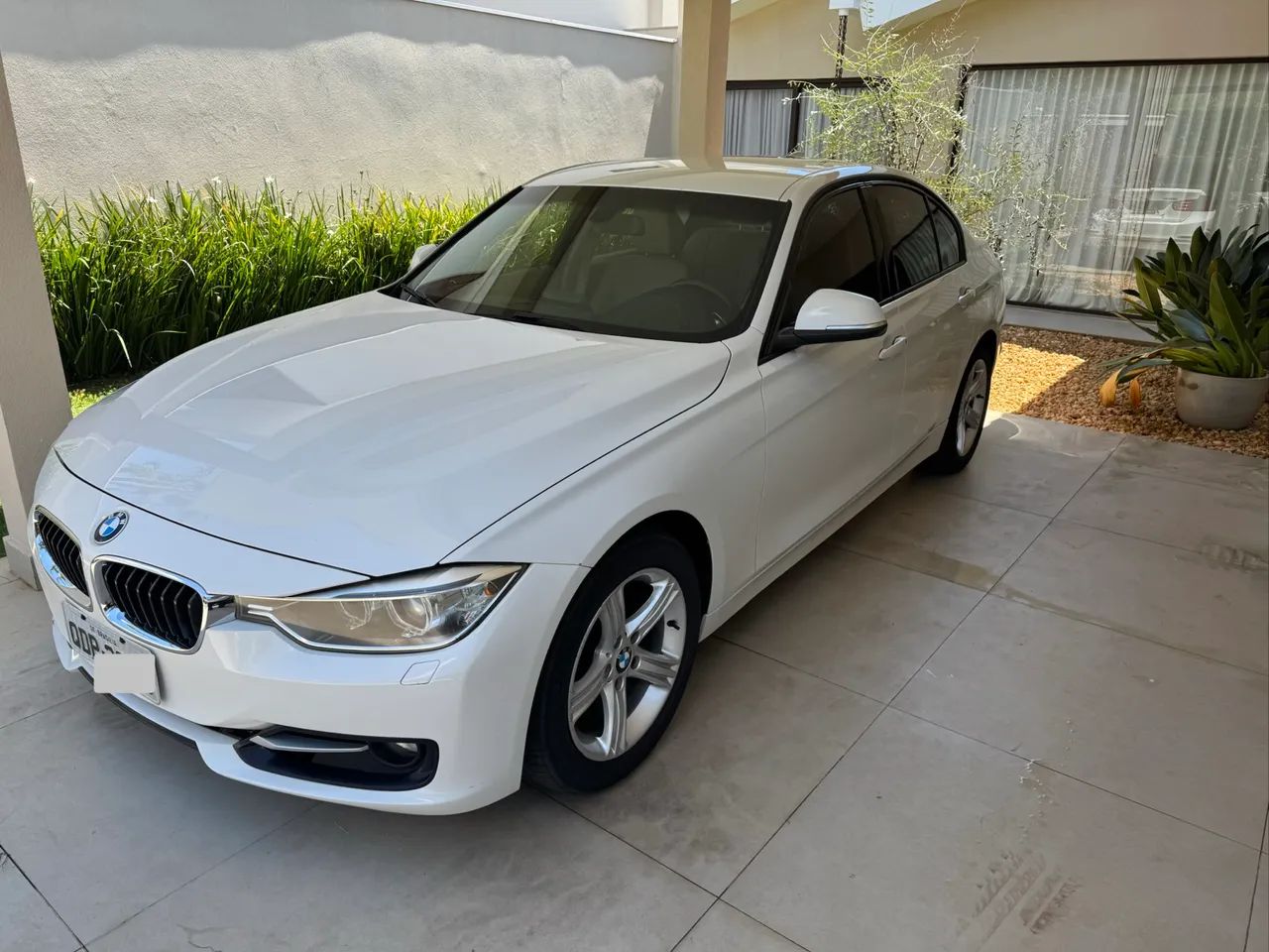 BMW 320I A 2.0 Turbo/activeflex 16V 184cv 4P 2015