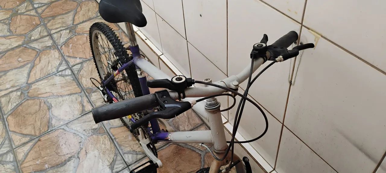 Bicicleta aro 24 - Foto 2