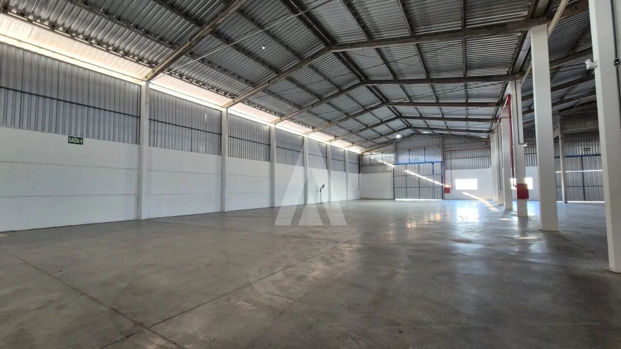 GALPÃO EM ARAQUARI COM 2.000 M²