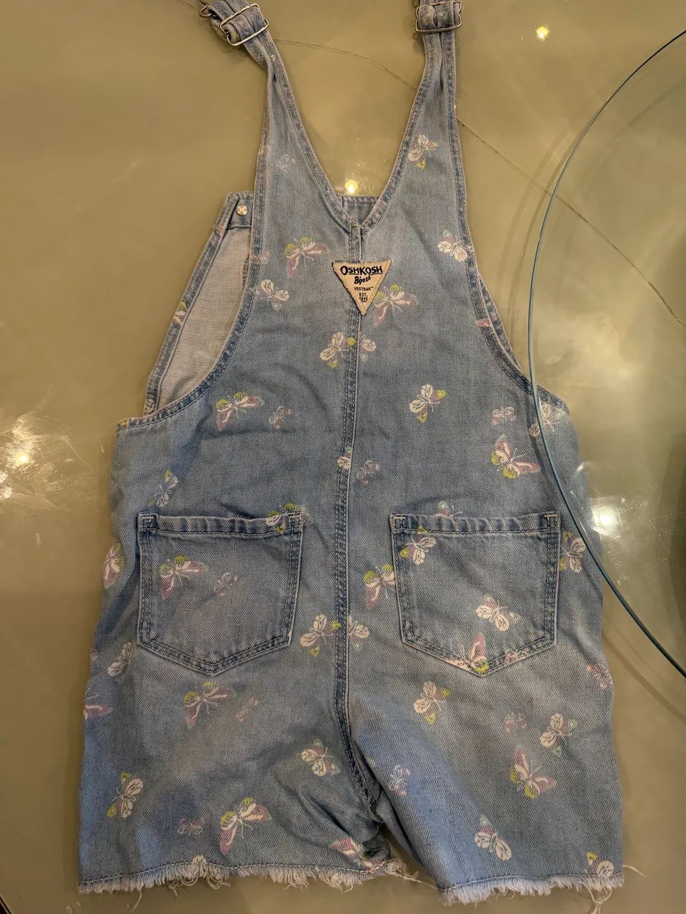 Macacão jeans Oshkosh EUA 5T - Foto 2