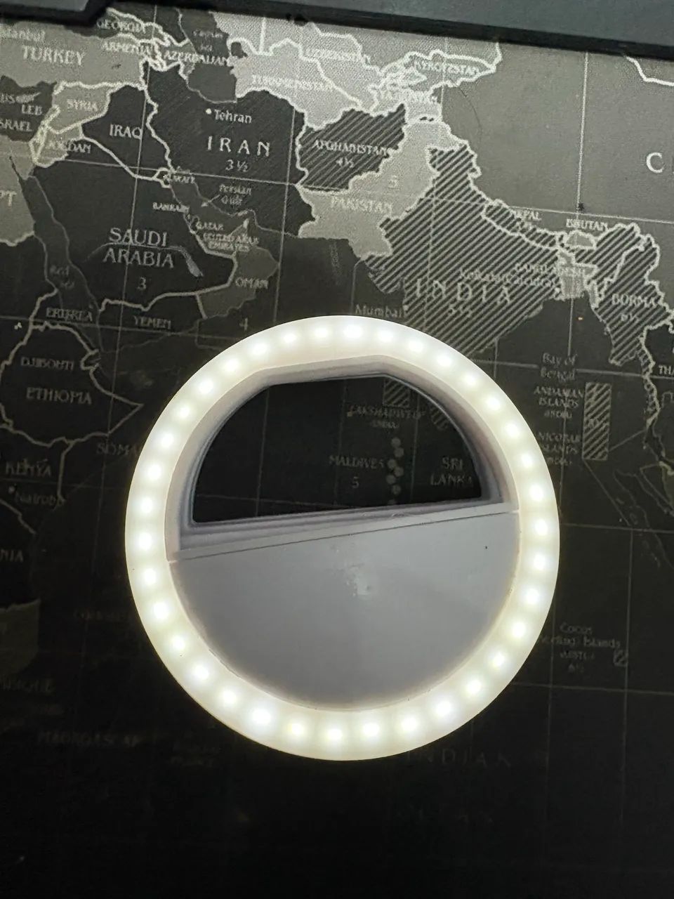 Ring light para celular com 9 cm de diâmetro  - Foto 2