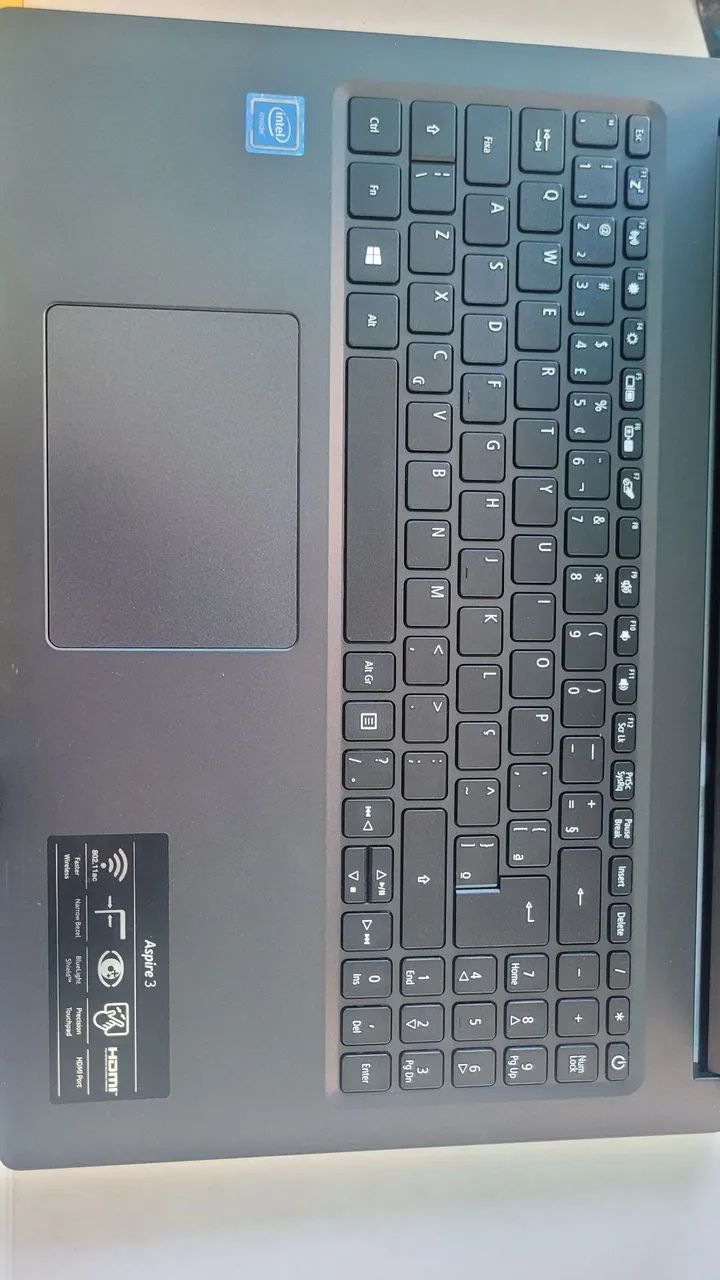 Notebook aspire 3 com defeito