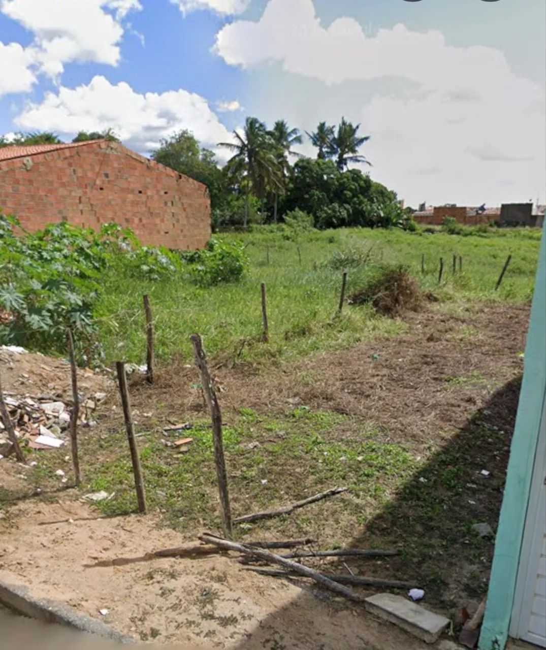 VENDE-SE TERRENO
