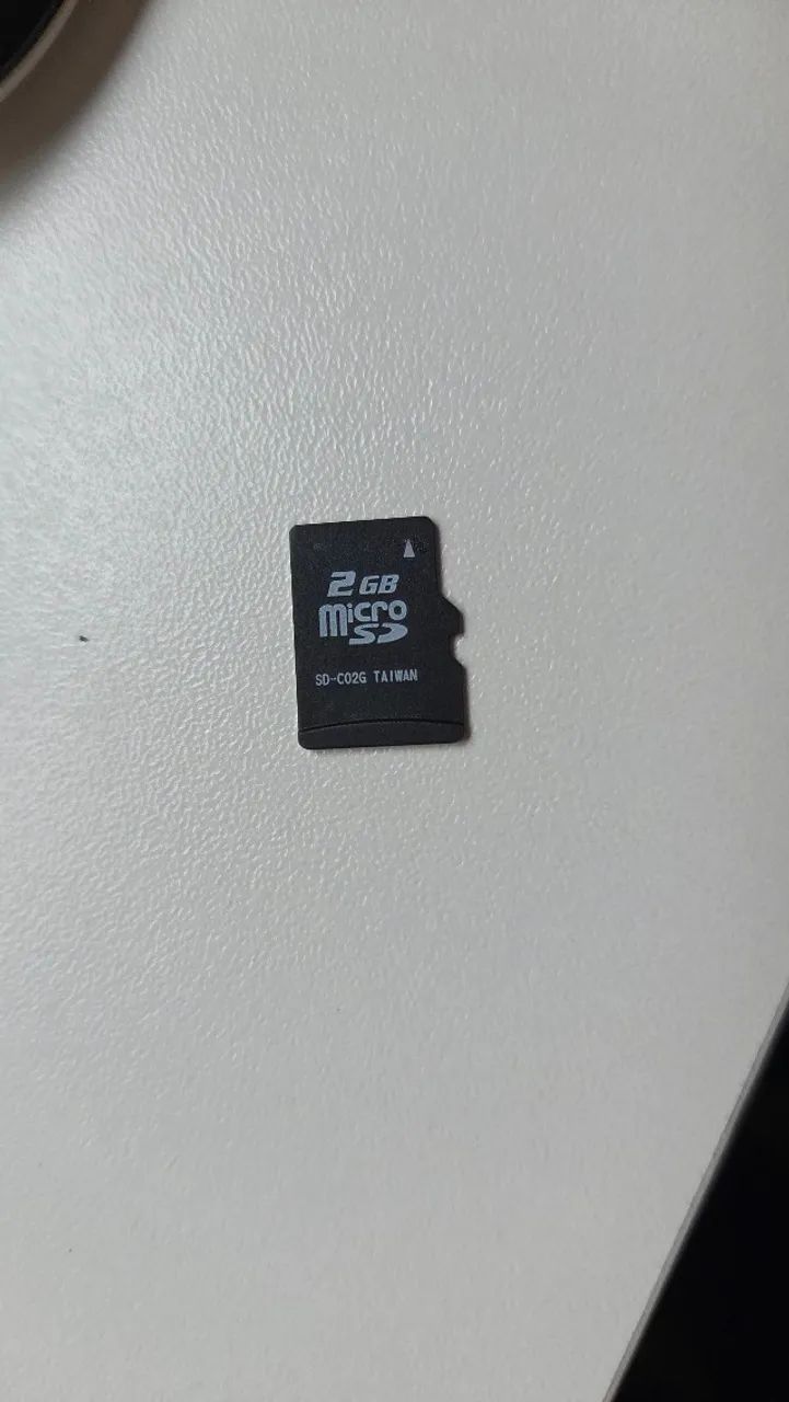4 memórias micro SD de 2Gb - Foto 3
