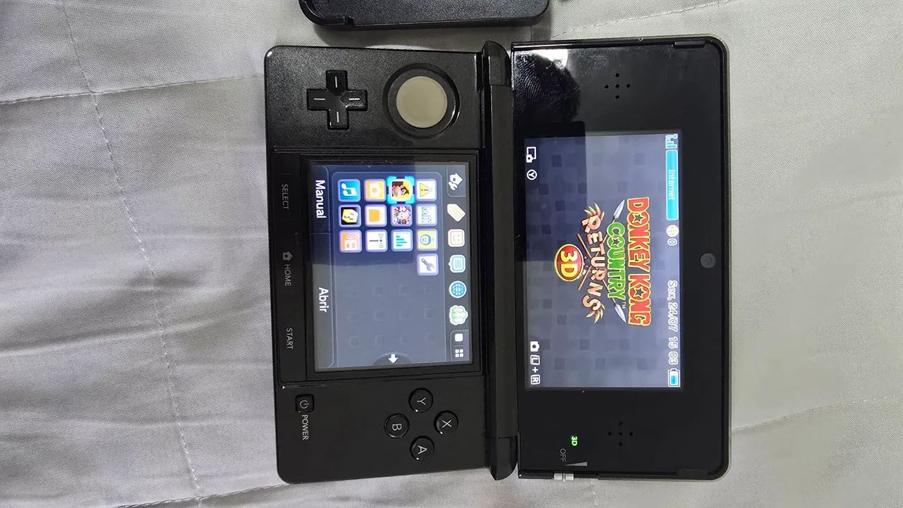 Nintendo 3DS Black com dock impecável  - Foto 2