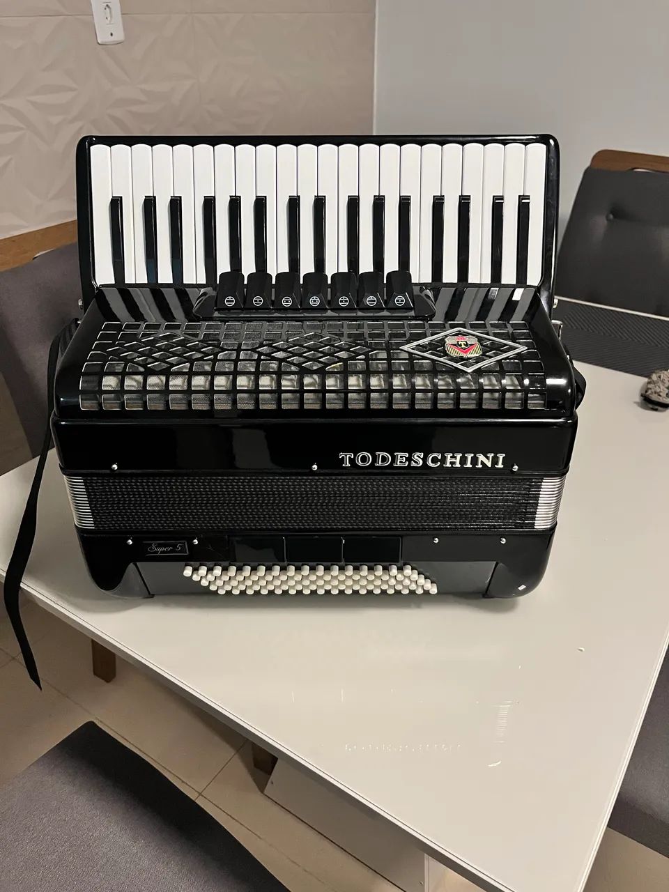 Acordeon/Sanfona Todeschini - Nova com NF - Foto 2